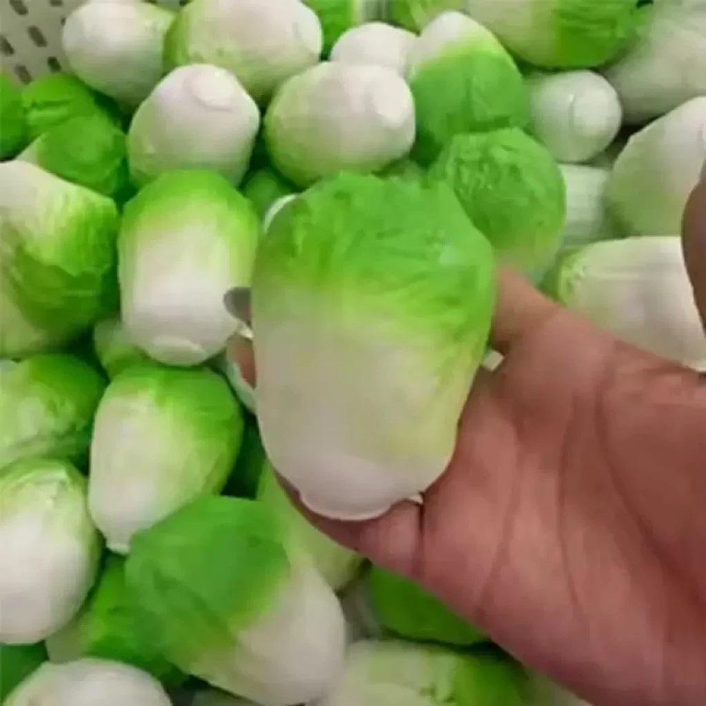 Squishy hình củ cải