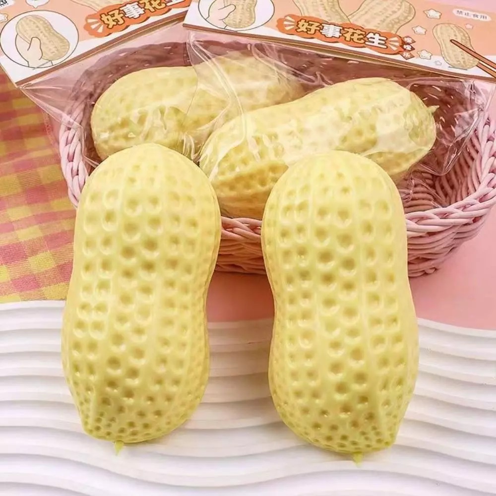 Đồ chơi Squishy Handmade hình củ lạc